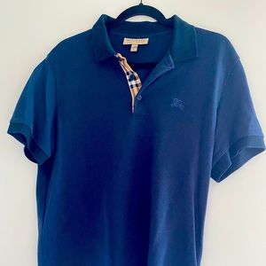 Size Large Men’s Burberry polo